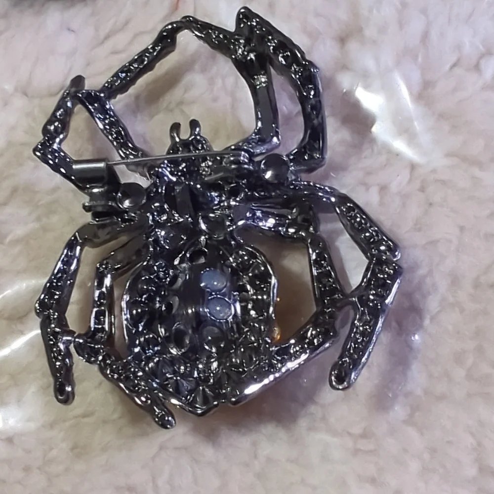 Elegant Jeweled Spider Rhinestone Brooch Purple & Gold Stones Vintage